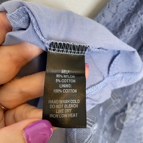 Lulu's Blue Lace Tiered Midi Dress Sweetheart Neckline Straps Size Sm NWT - Picture 16 of 16